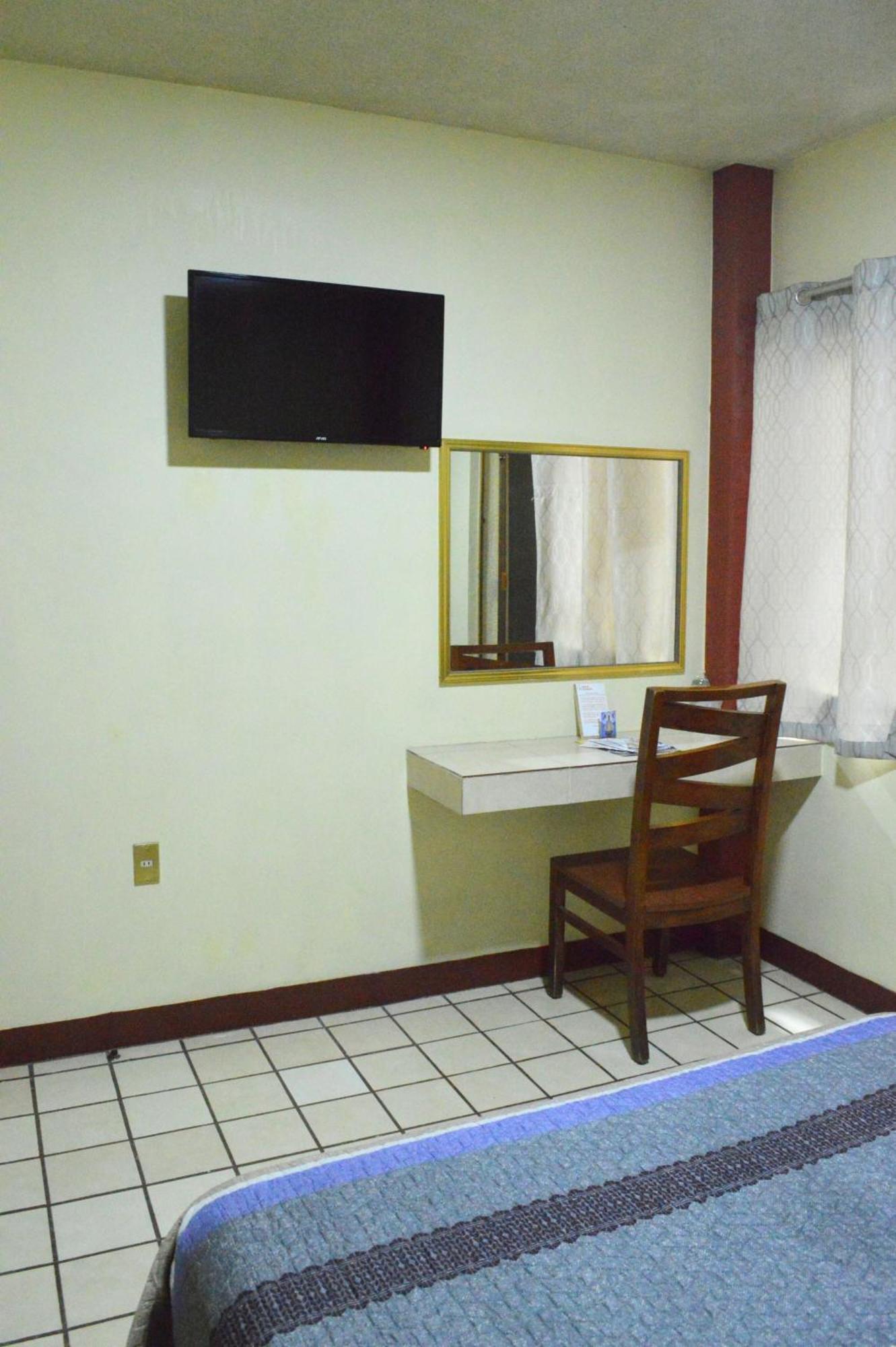 Hotel Topacio 산 후안 데 로스 라고스 외부 사진